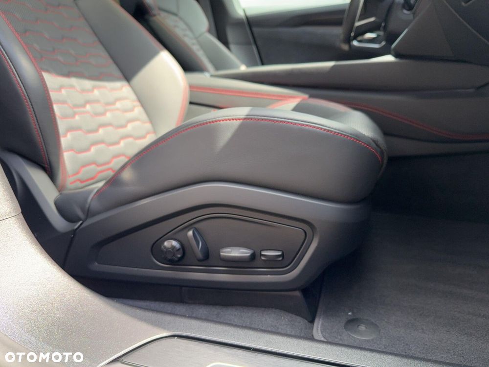 Audi e-tron GT 105kWh S Quattro - 28