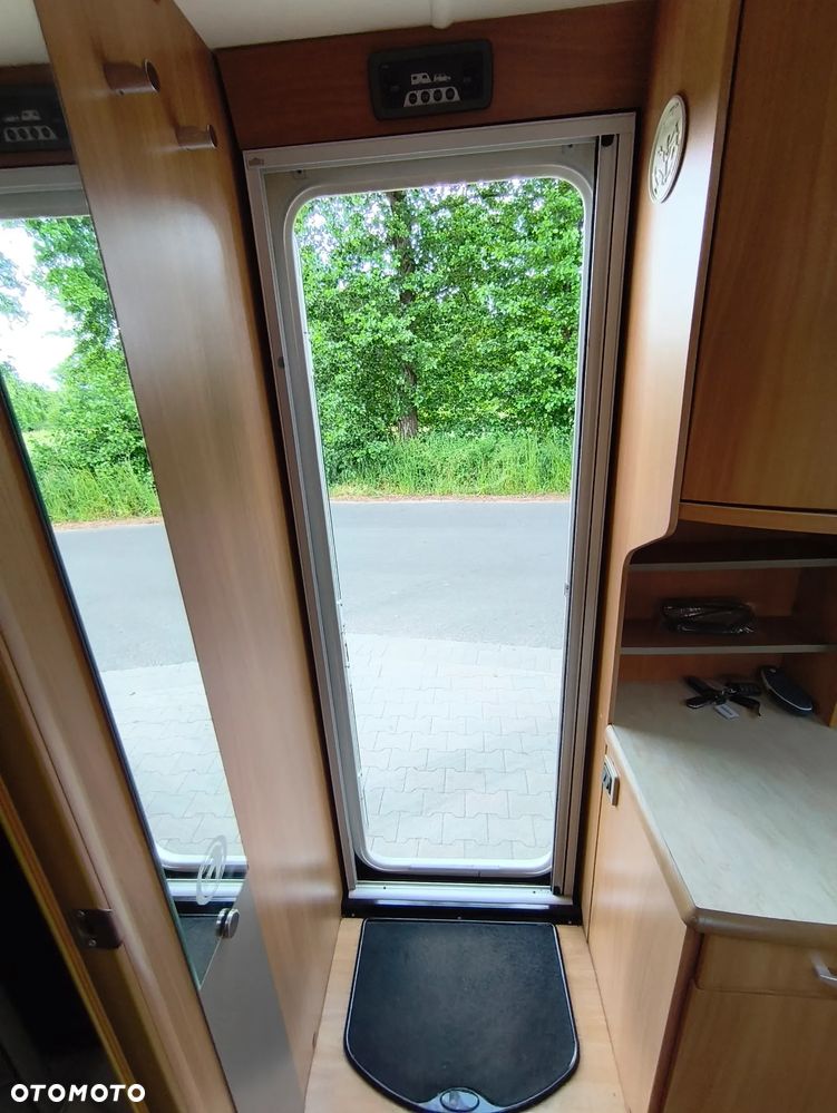 SWIFT CHALLENGER 480 - 33