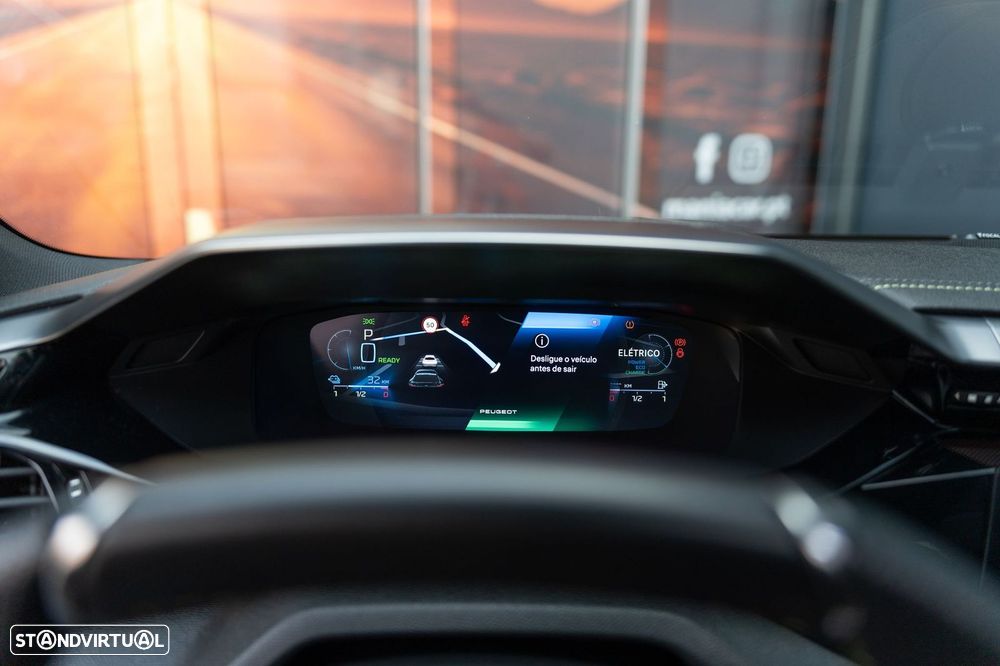 Peugeot 408 1.6 Hybrid GT e-EAT8 - 26
