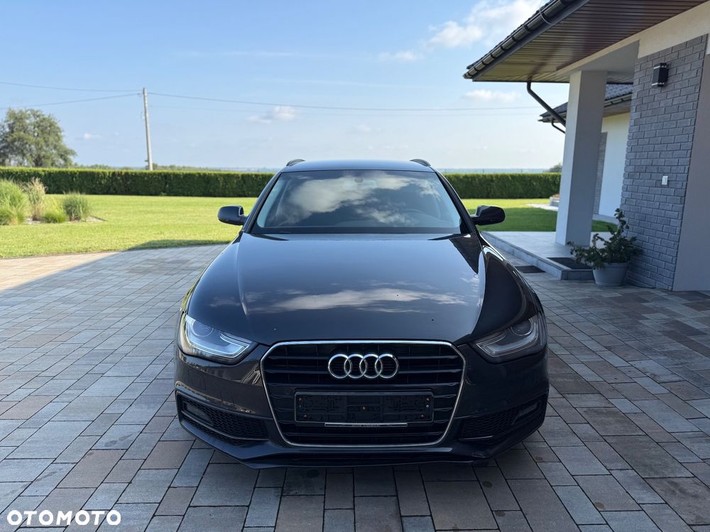 Audi A4 Avant 2.0 TDI DPF multitronic S line Sportpaket - 9