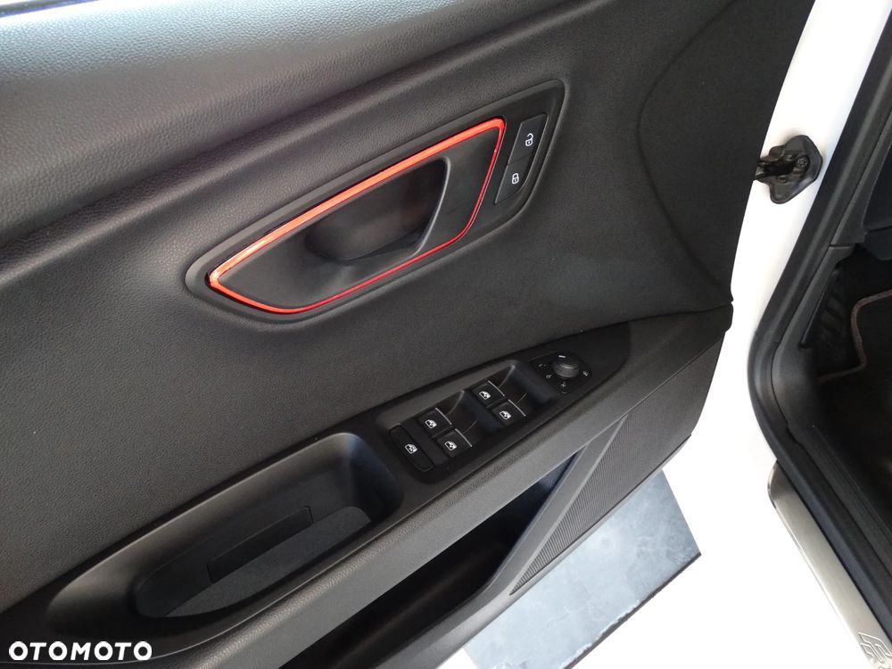 Seat Leon 1.4 TSI Start&Stop FR - 22