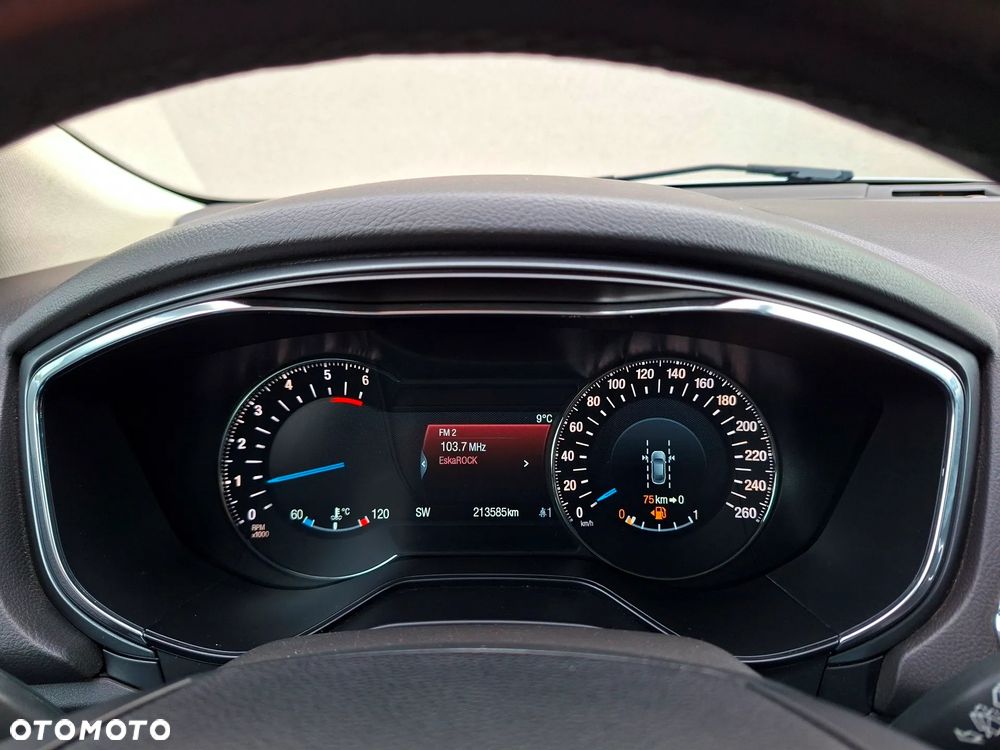 Ford Mondeo 2.0 TDCi STart-Stopp Titanium - 36