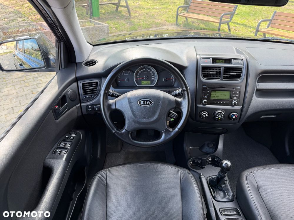 Kia Sportage - 16