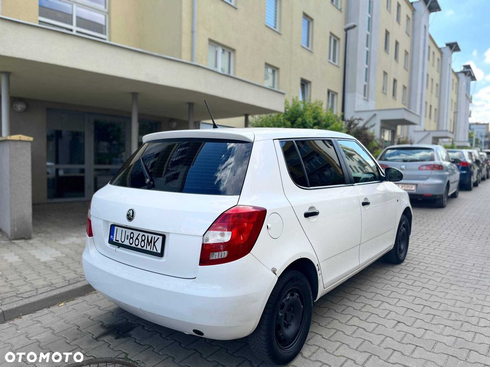 Skoda Fabia - 5