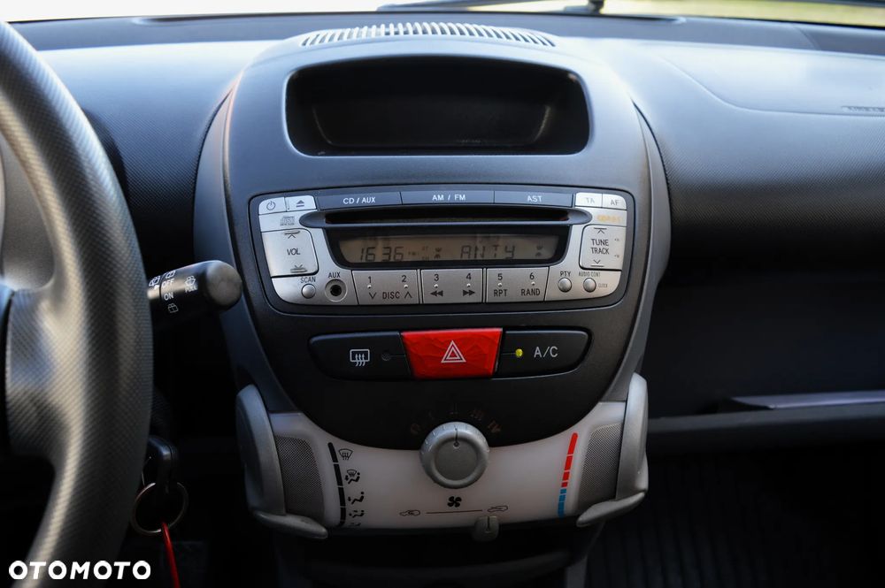 Citroën C1 1.0i Impress Pack - 16