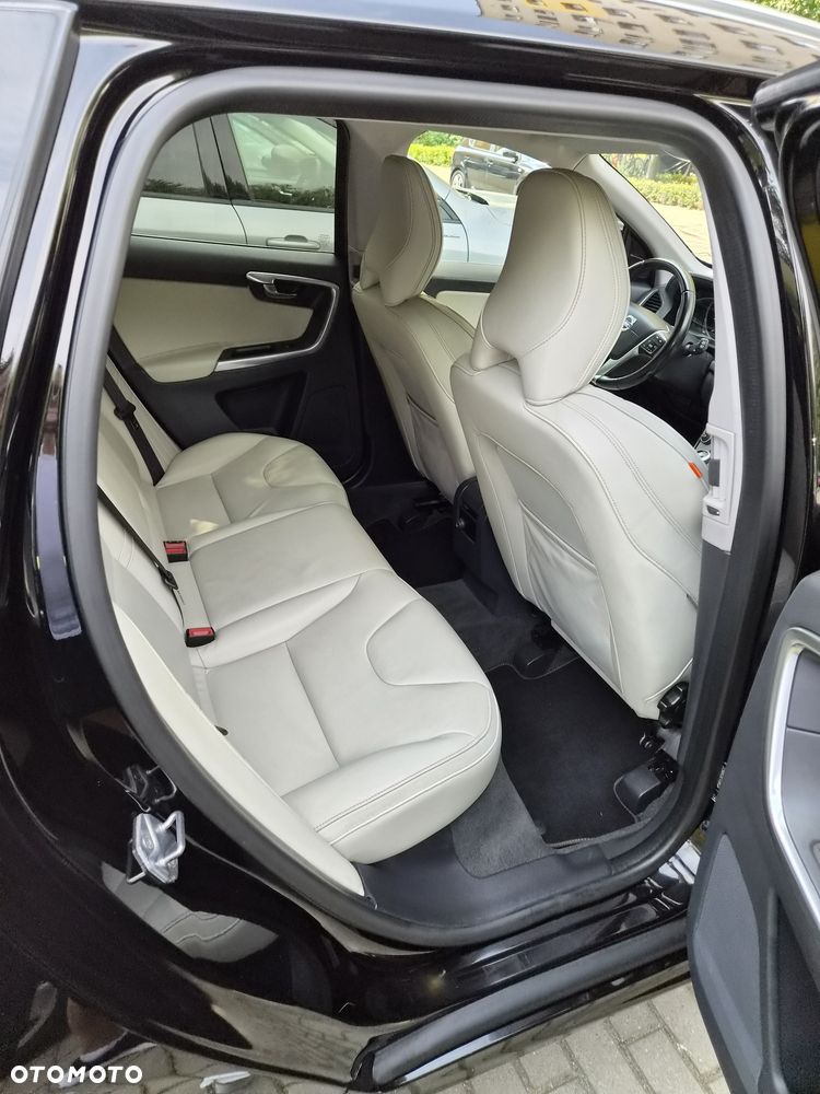 Volvo XC 60 - 5
