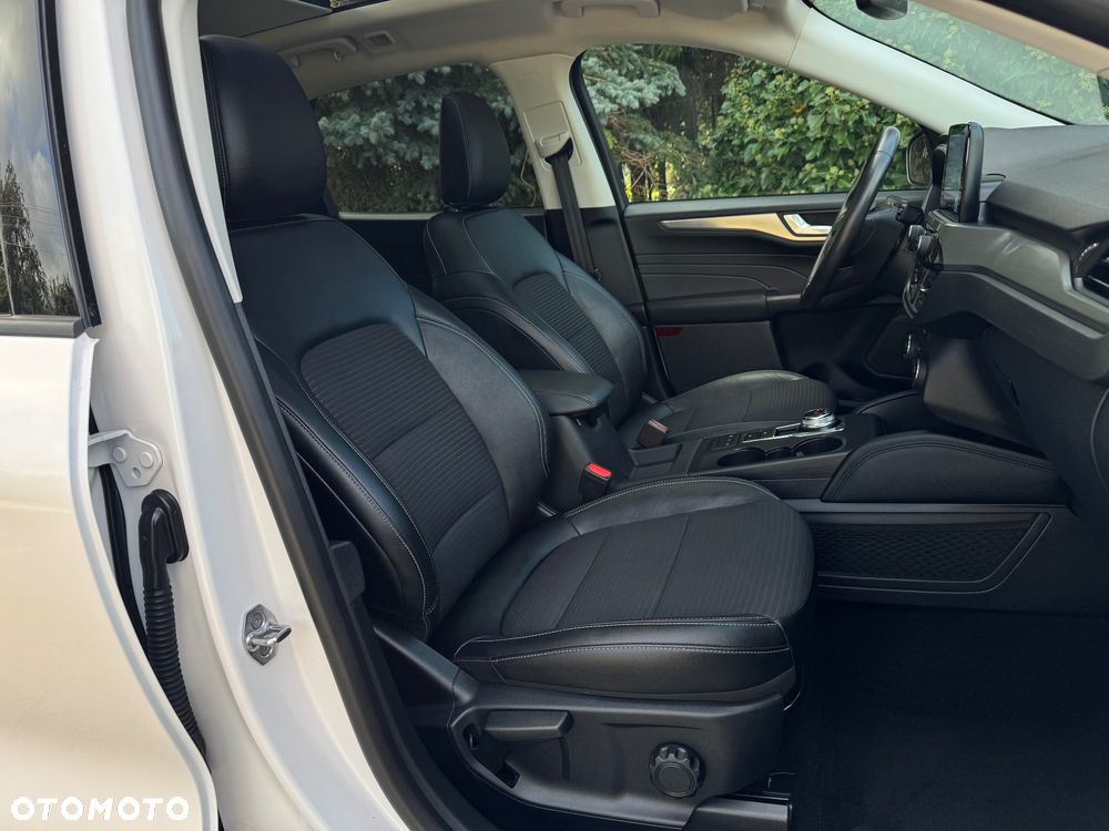 Ford Kuga 2.0 EcoBlue AWD Titanium X - 29