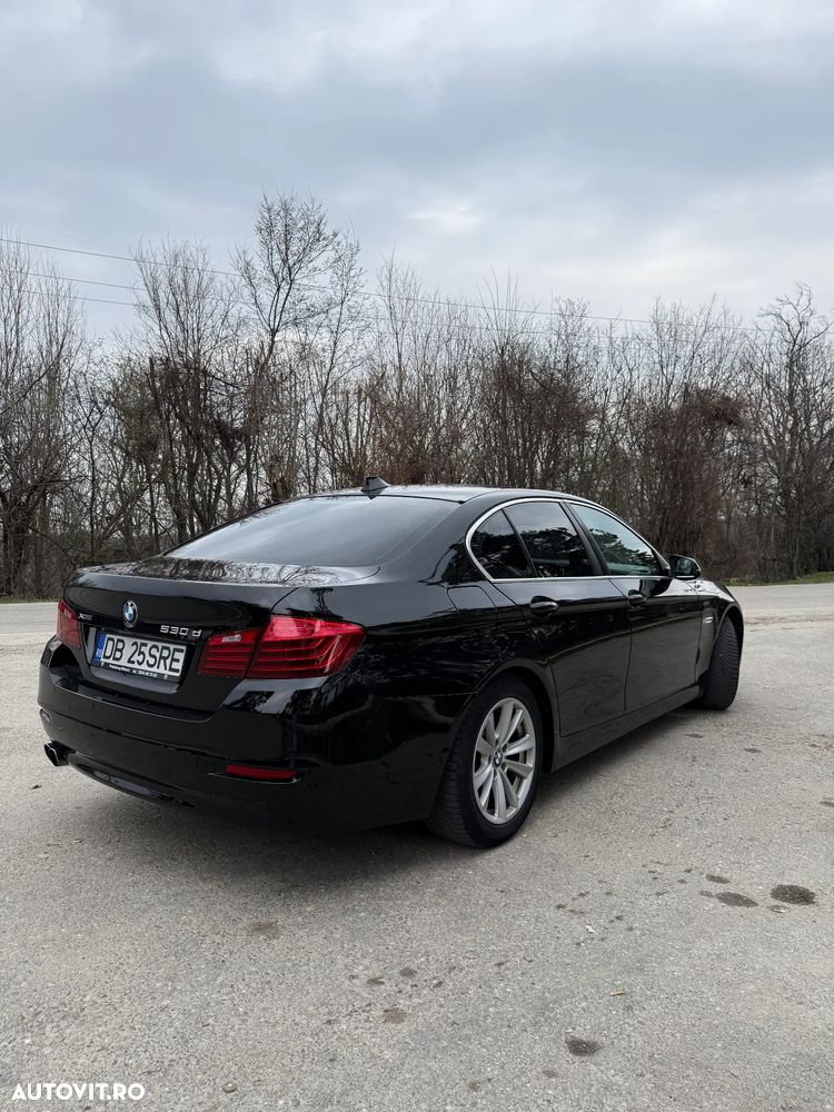 BMW Seria 5 530d xDrive AT - 4