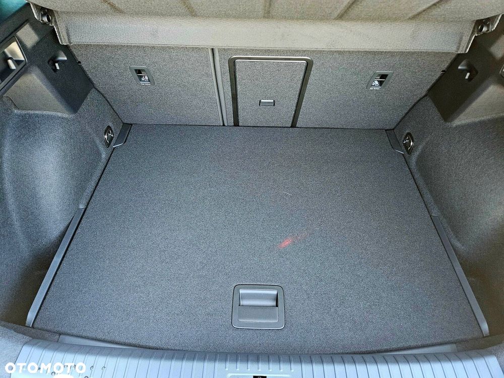 Cupra Formentor 1.5 eTSI mHEV DSG - 11