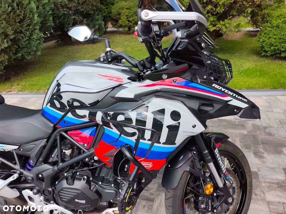 Benelli TRK 502X - 10