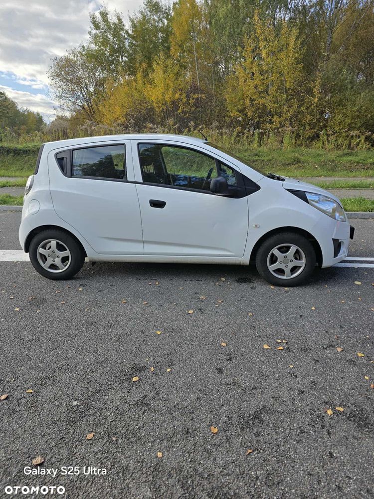 Chevrolet Spark 1.0 Base - 5