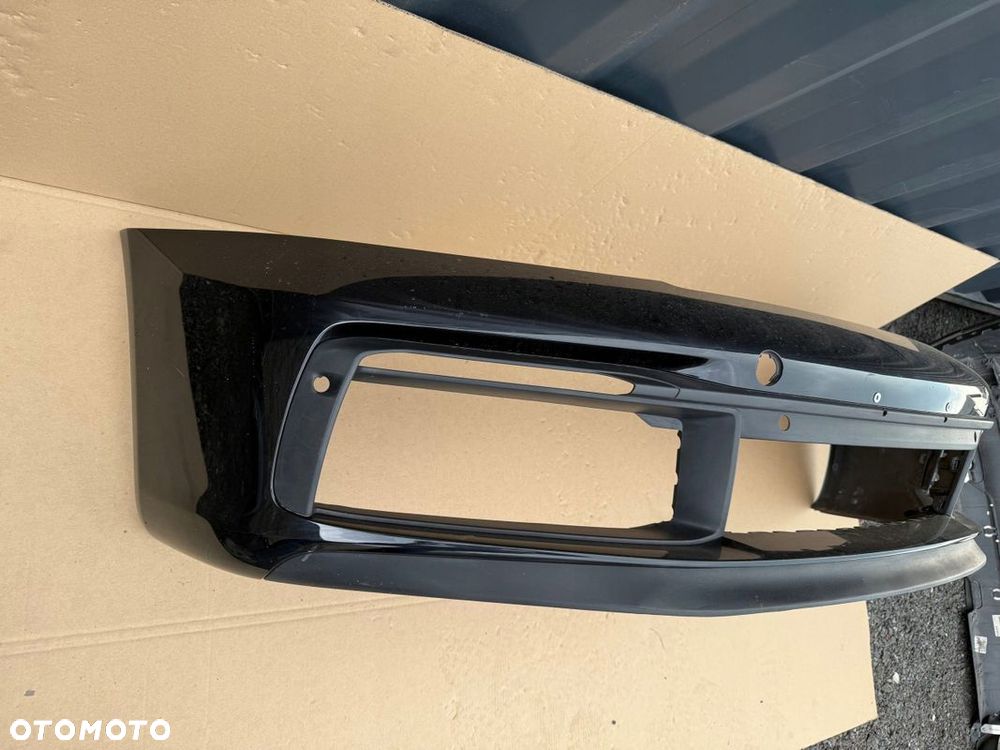 ZDERZAK Porsche 992 ORYGINAŁ PRZÓD - 3