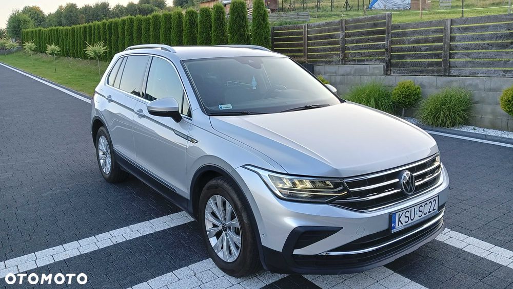 Volkswagen Tiguan - 2