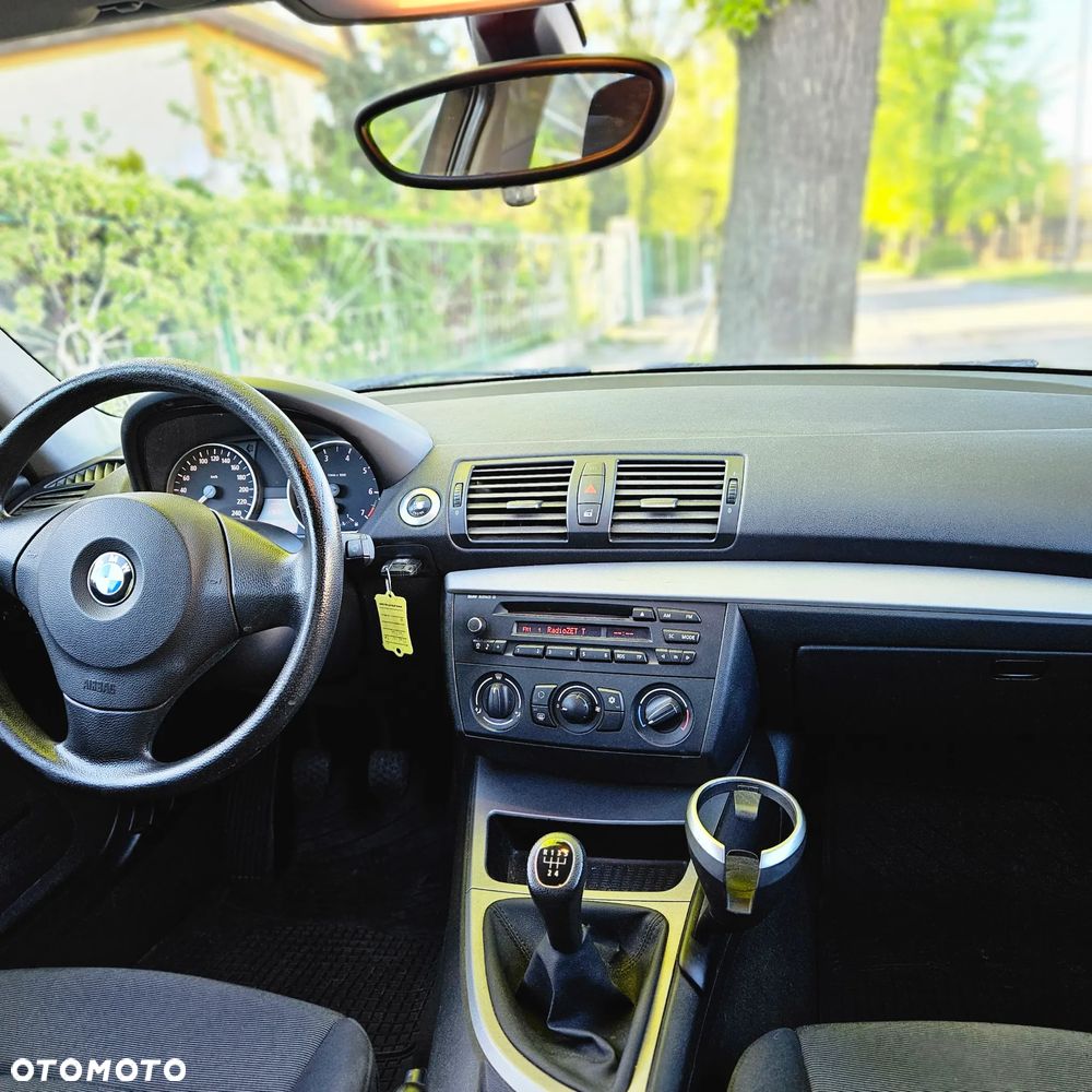 BMW Seria 1 116i - 20