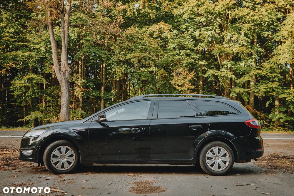 Ford Mondeo - 9