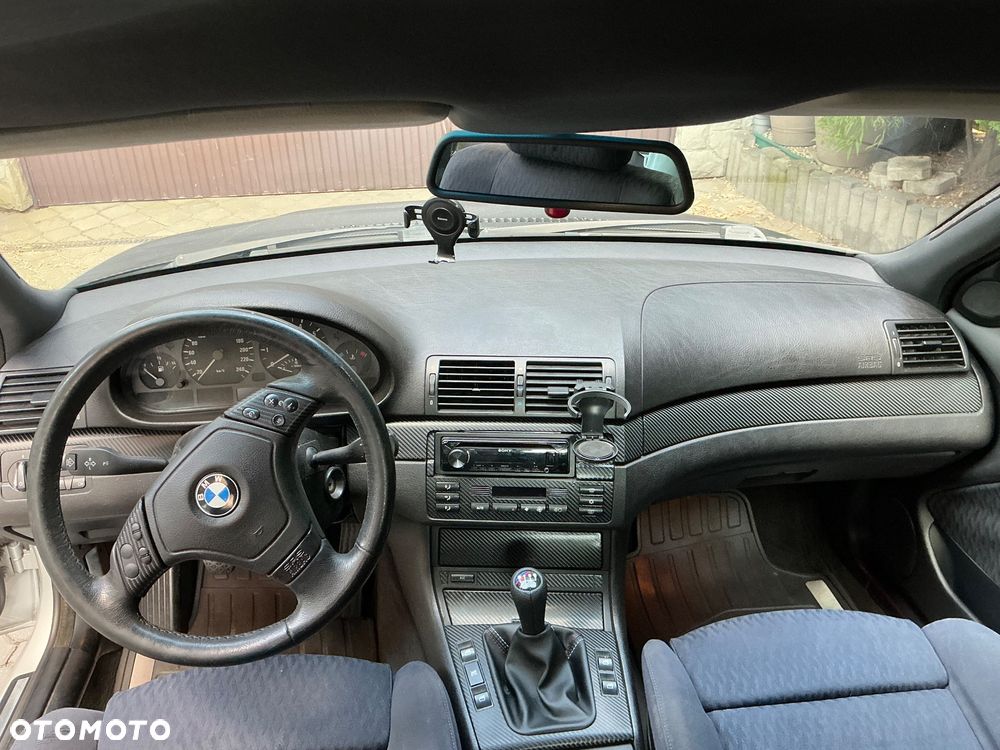 BMW Seria 3 320i Edition Exclusive - 8