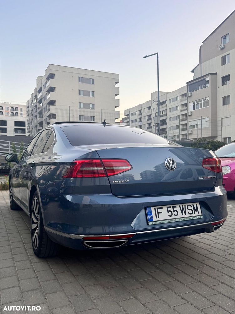 Volkswagen Passat - 22