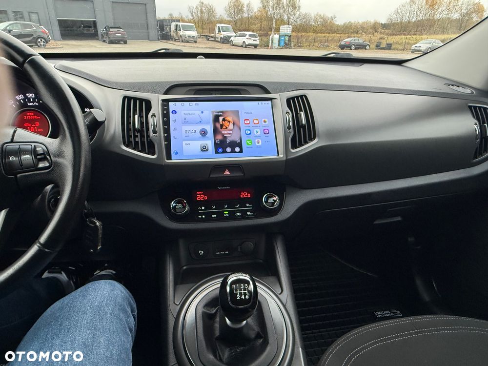 Kia Sportage ver-1-7-crdi-business-line-2wd - 25