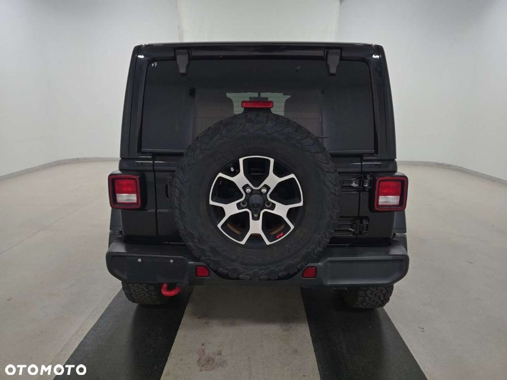 Jeep Wrangler - 3