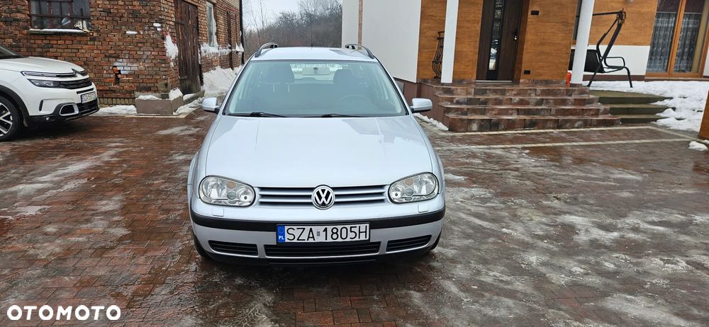 Volkswagen Golf - 3