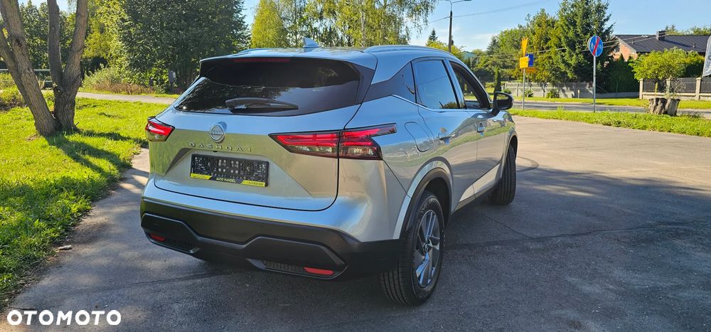 Nissan Qashqai 1.3 DIG-T DCT AKARI - 7