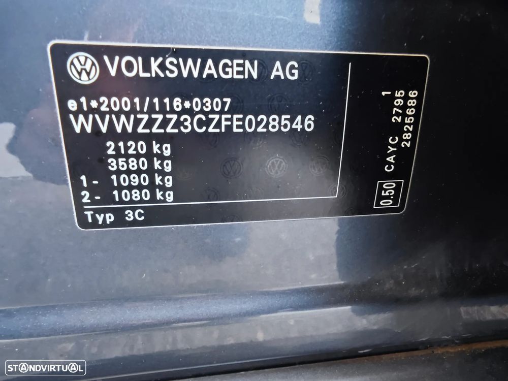 VW Passat Variant 1.6 TDI Confortline Navig - 29