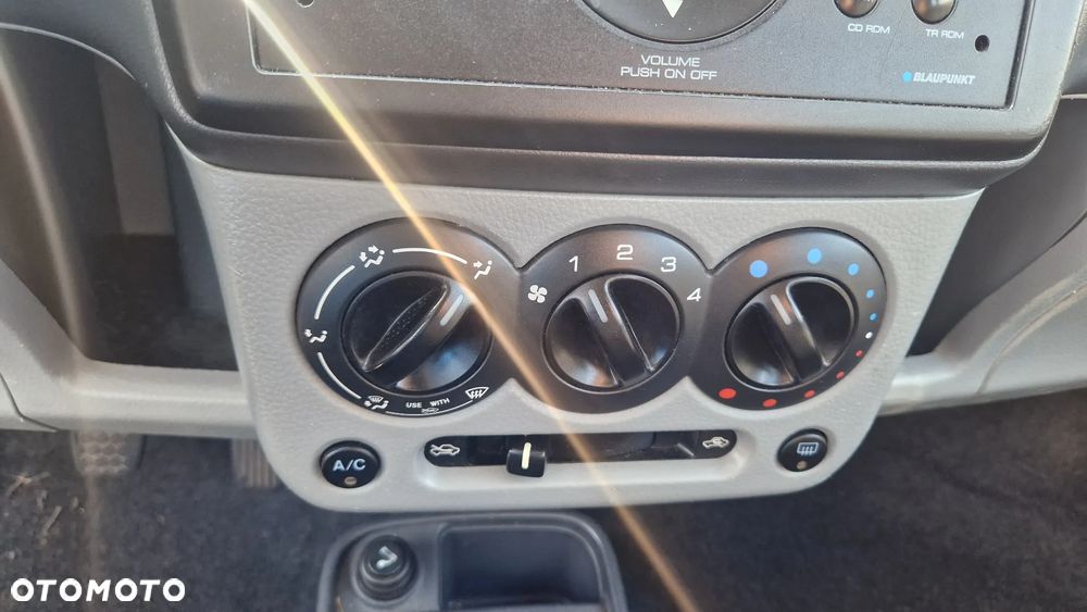 SUZUKI IGNIS II 03- PANEL NAWIEWU - 1