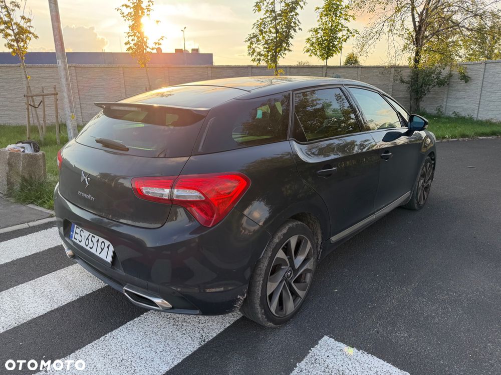 Citroën DS5 - 5