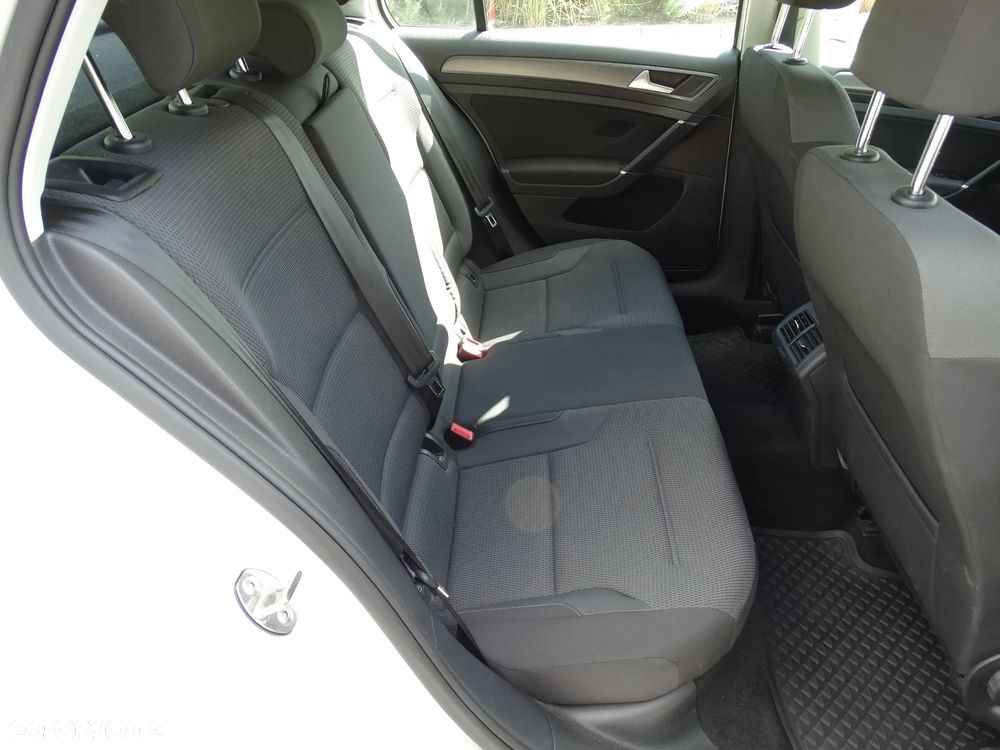 Volkswagen Golf 1.5 TSI BlueMotion ACT Comfortline - 31