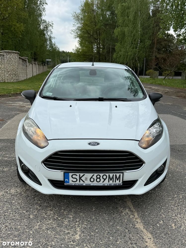 Ford Fiesta - 28
