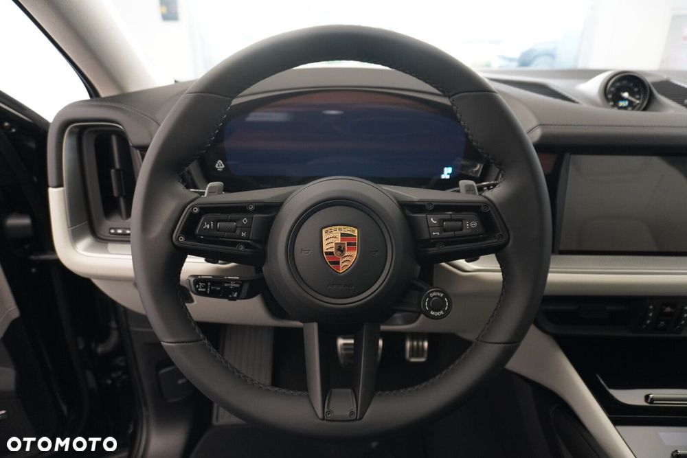 Porsche Cayenne - 22