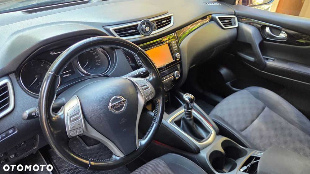 Nissan Qashqai 1.6 DCi Acenta EU6 - 9