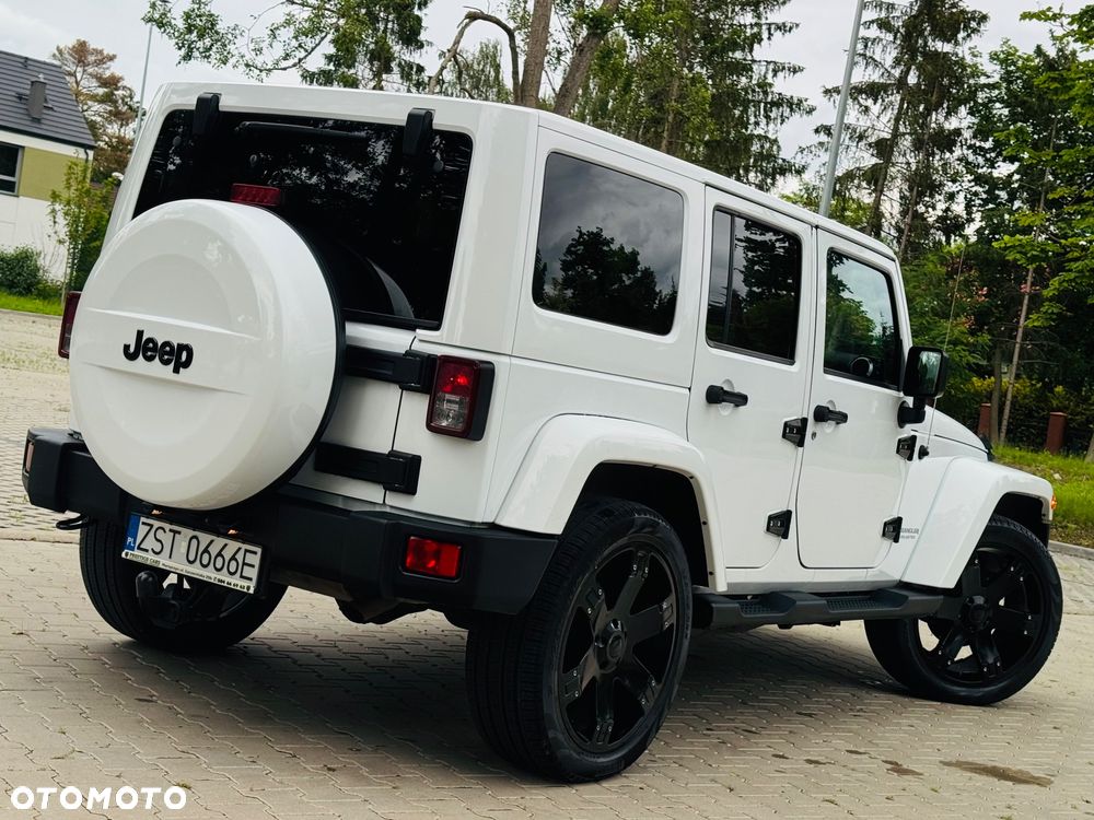 Jeep Wrangler Unlimited 2.8 CRD DPF Automatik Sahara - 15