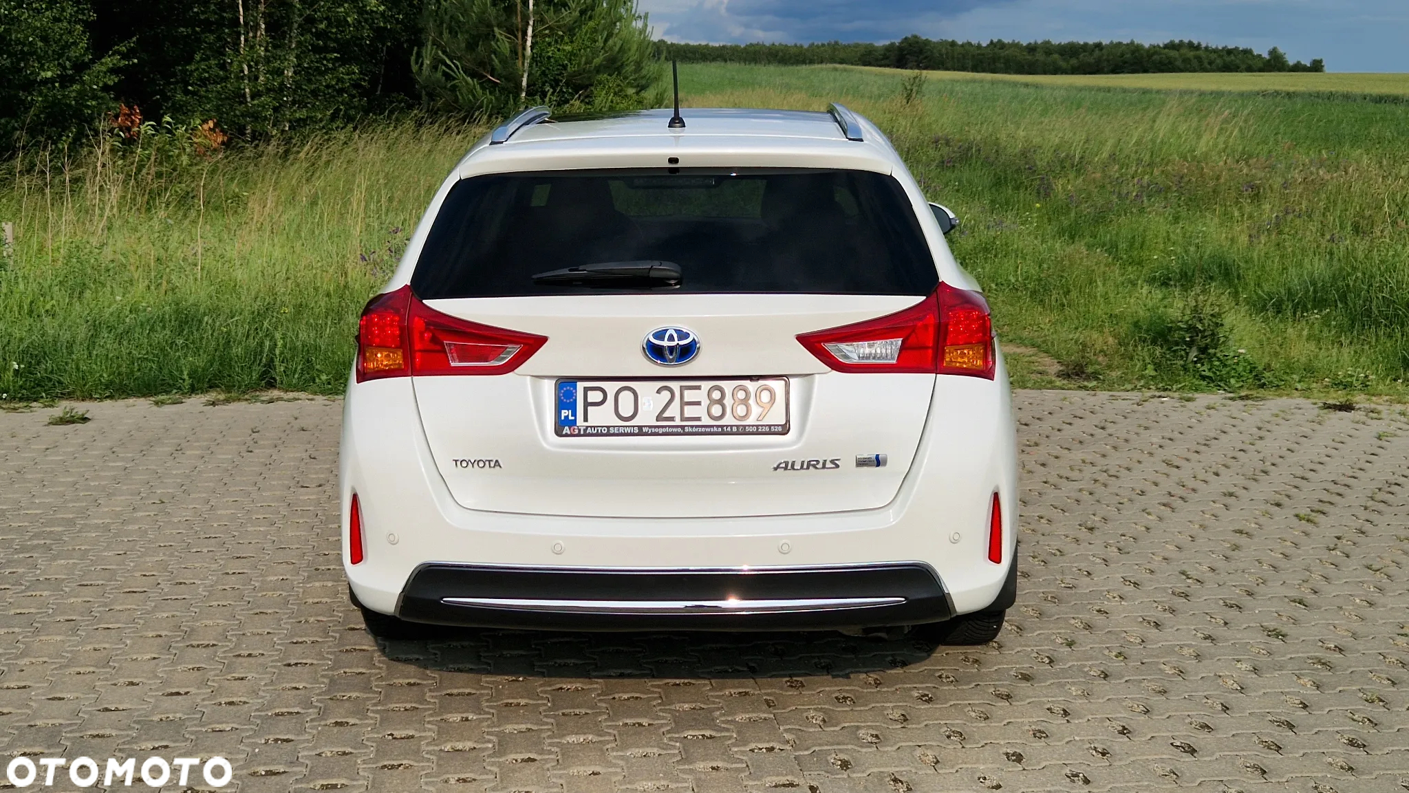 Toyota Auris Hybrid 135 Premium - 6