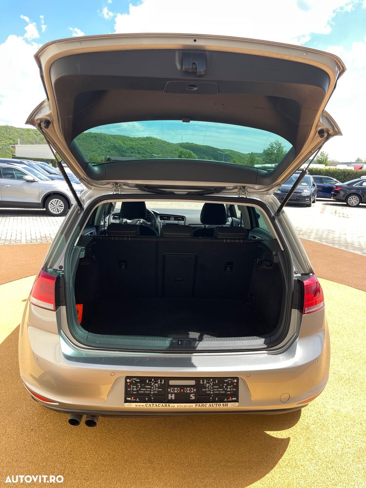 Volkswagen Golf 1.4 TSI BlueMotion Technology Lounge - 24
