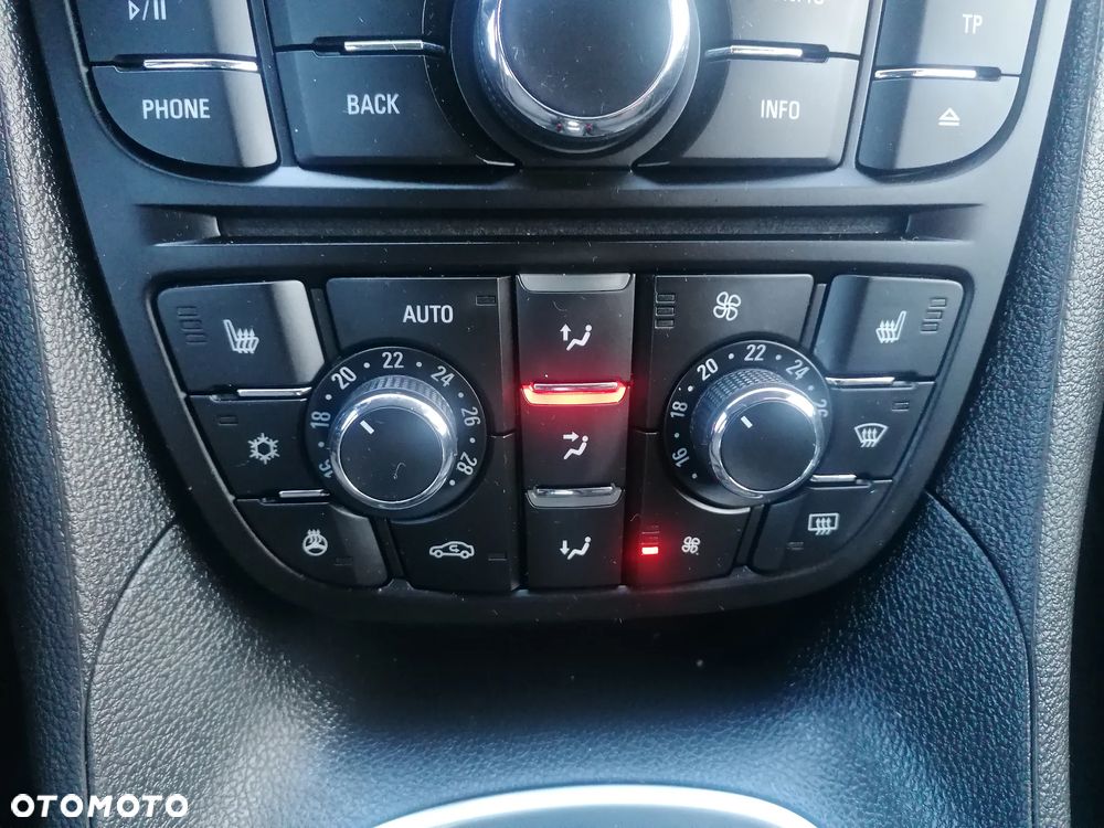 Opel Meriva 1.4 Innovation - 22