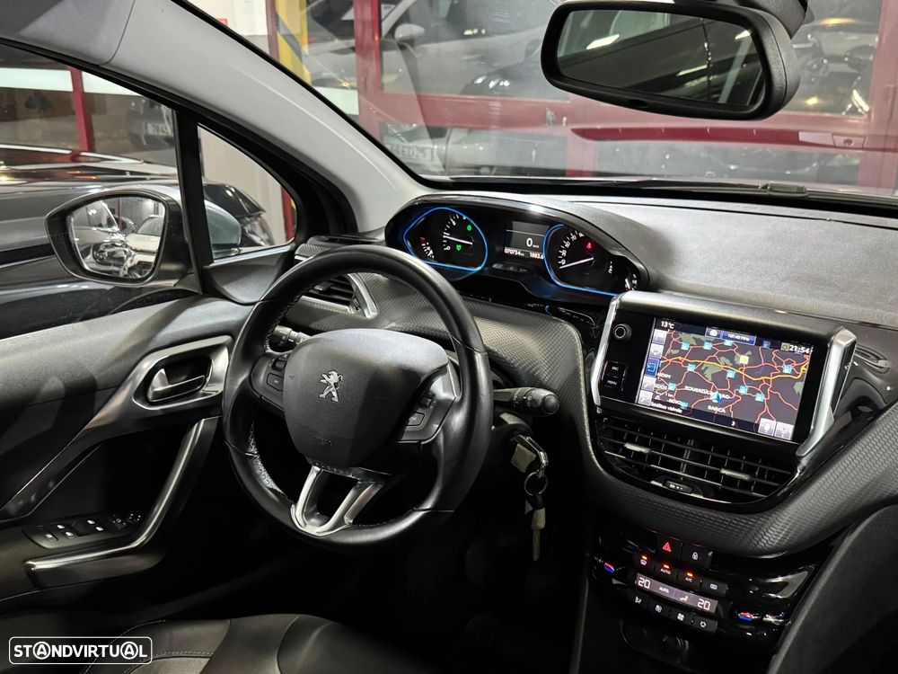 Peugeot 2008 PureTech 110 Stop&Start Allure - 16