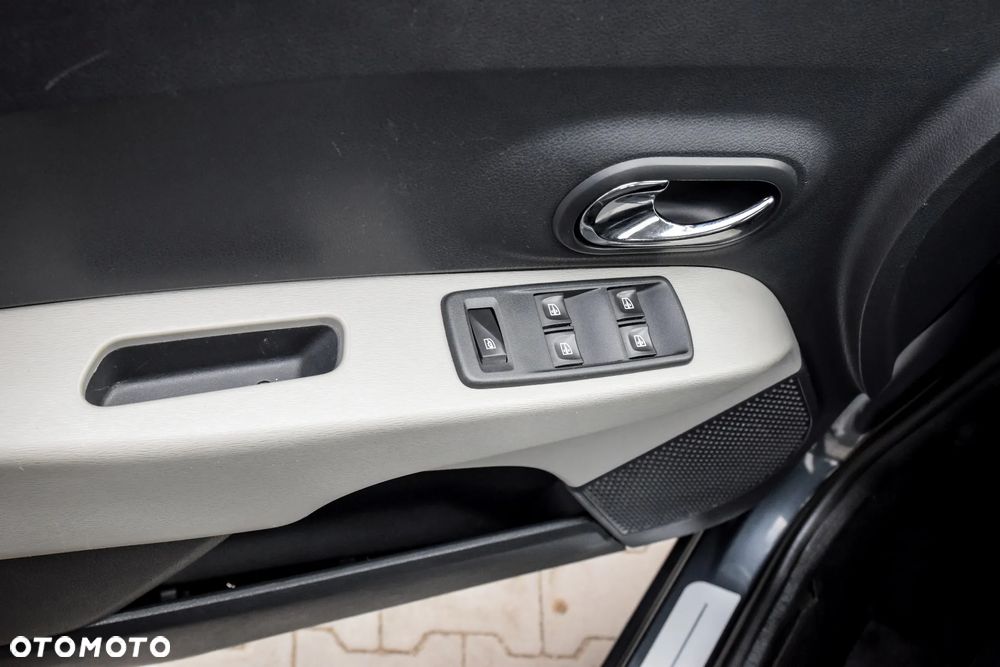 Dacia Lodgy 1.2 TCe Prestige - 37