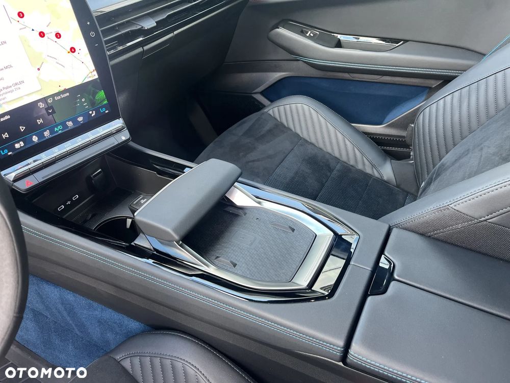 Renault Rafale 1.2 E-Tech PHEV 4x4 300 atelier Alpine MMT - 17