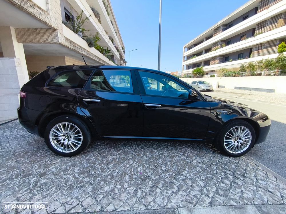 Alfa Romeo 159 2.0 JTDm Distinctive P.Sport+ - 18