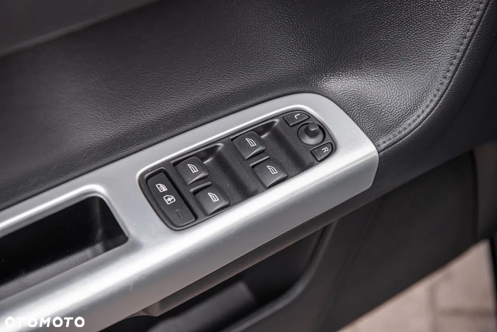 Volvo V50 - 17