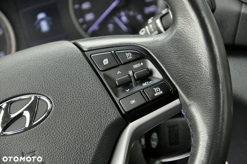 Hyundai Tucson blue 1.7 CRDi 2WD Passion Plus - 38