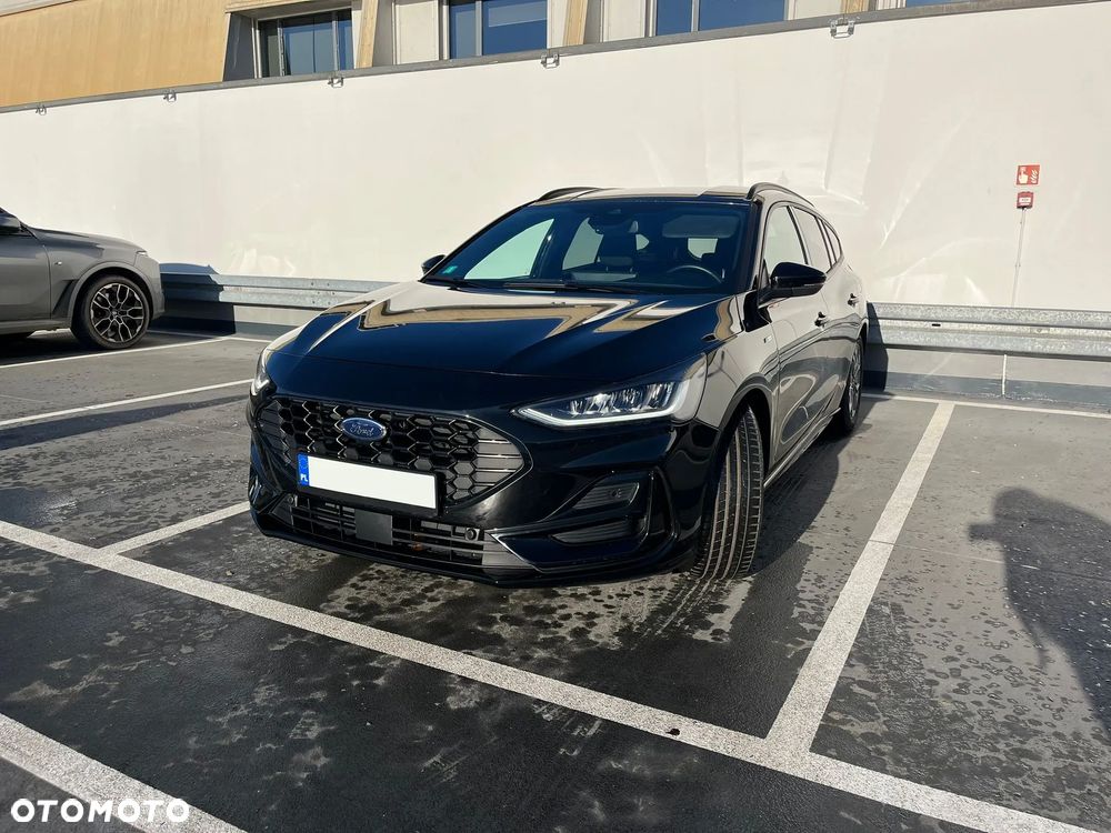 Ford Focus 1.0 EcoBoost Hybrid ST-LINE X - 14