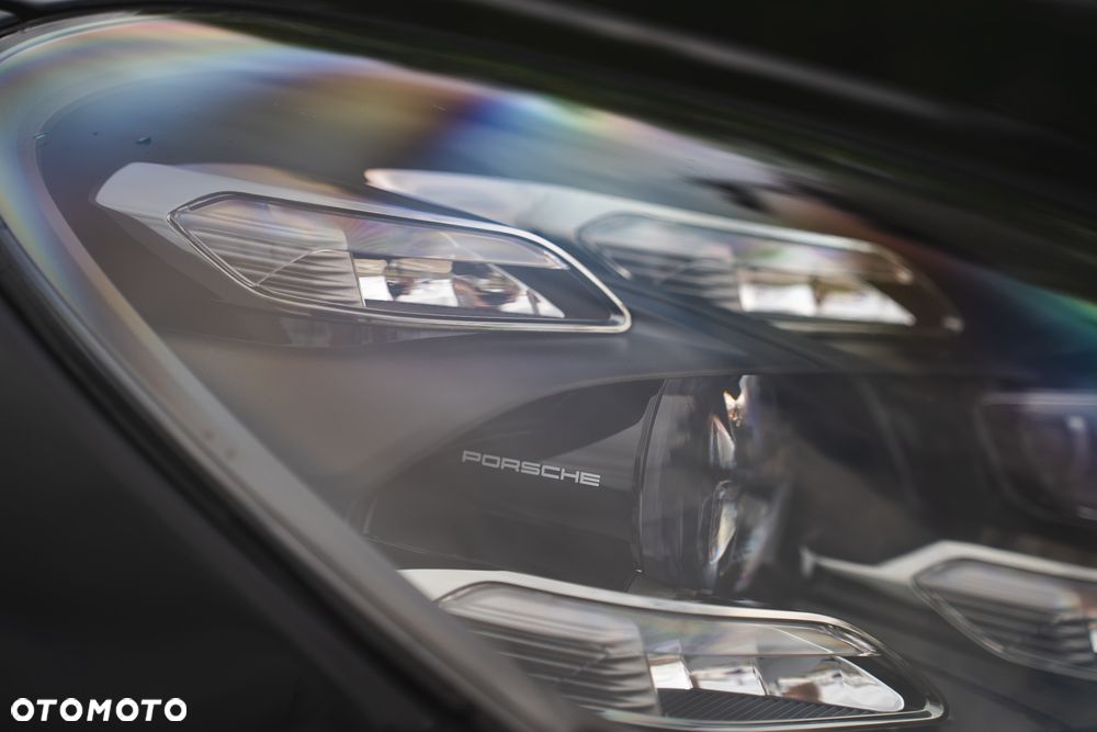 Porsche Cayenne S - 9