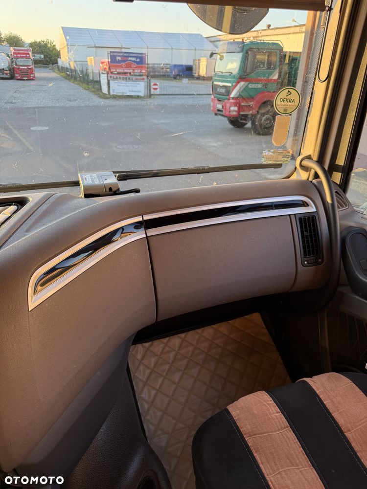 DAF XF 480 - 22