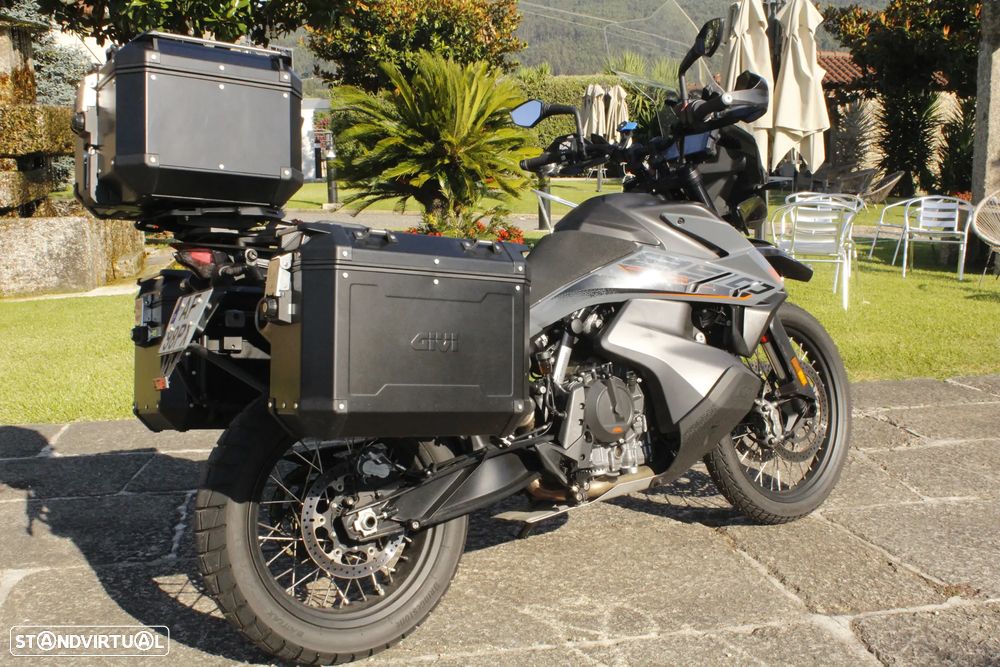 KTM 890 Adventure S - 12