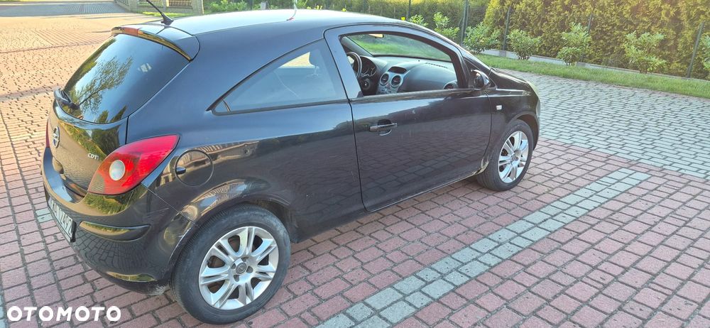 Opel Corsa 1.3 CDTI Enjoy EcoFLEX - 4