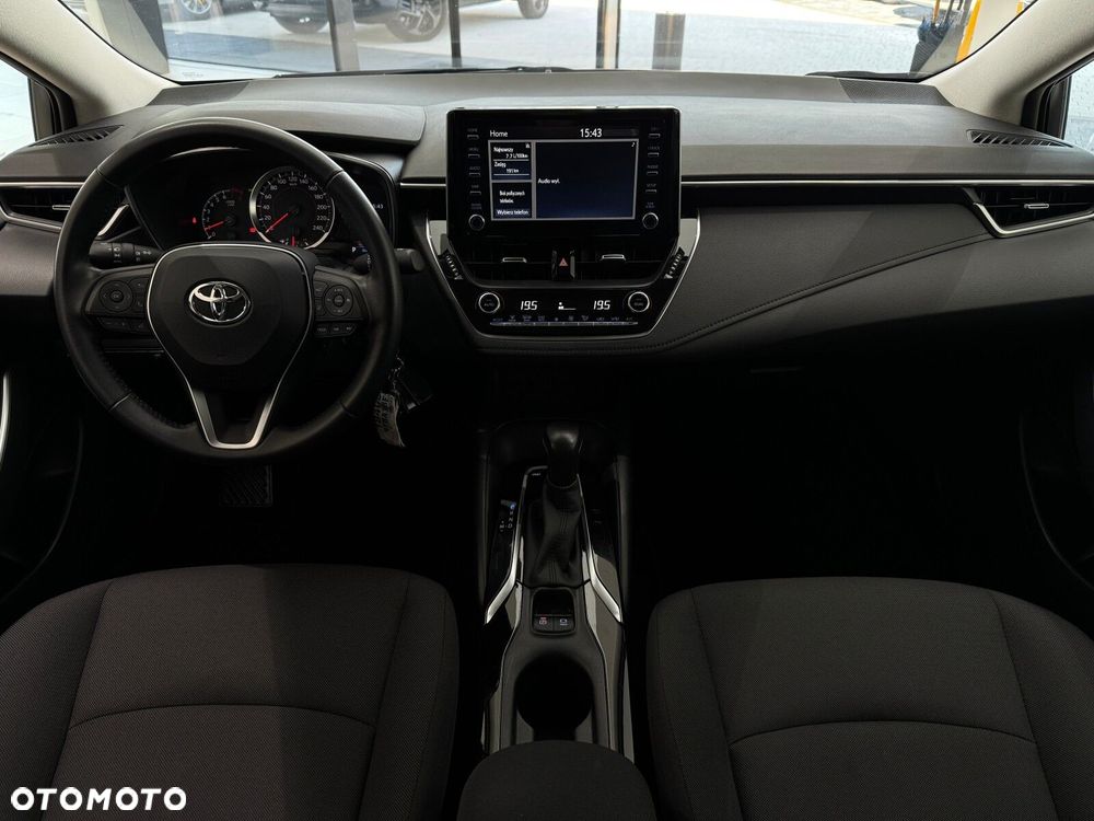 Toyota Corolla - 12