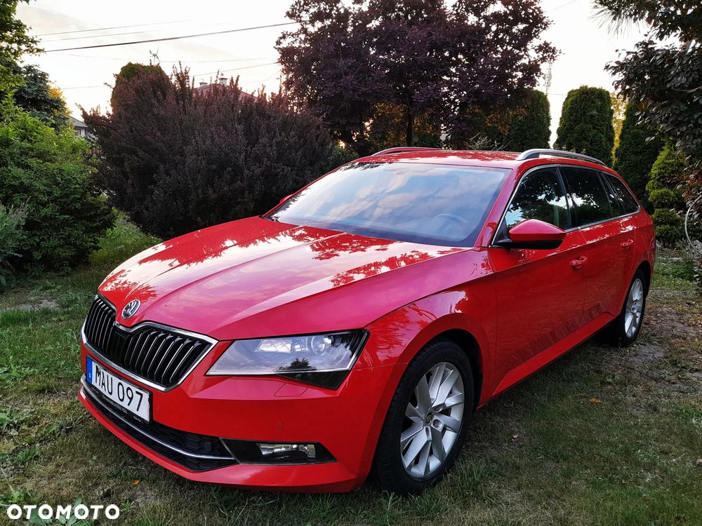 Skoda Superb 2.0 TDI 4x4 Premium Edition - 9