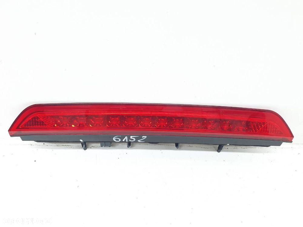 LAMPA LAMPKA TRZECIE ŚWIATŁO STOP CITROEN C5 X 9806719280 - 1